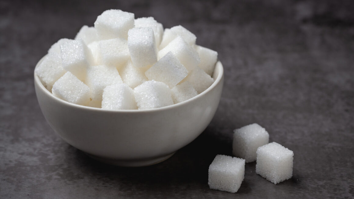 น้ำตาลอันตรายต่อร่างกายอย่างไร